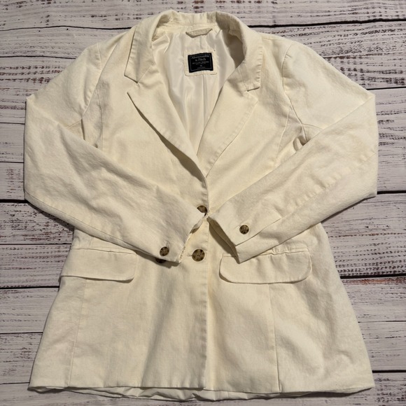 Abercrombie & Fitch Jackets & Blazers - Abercrombie and Fitch Off White Blazer‎ Jacket Women's Size Medium